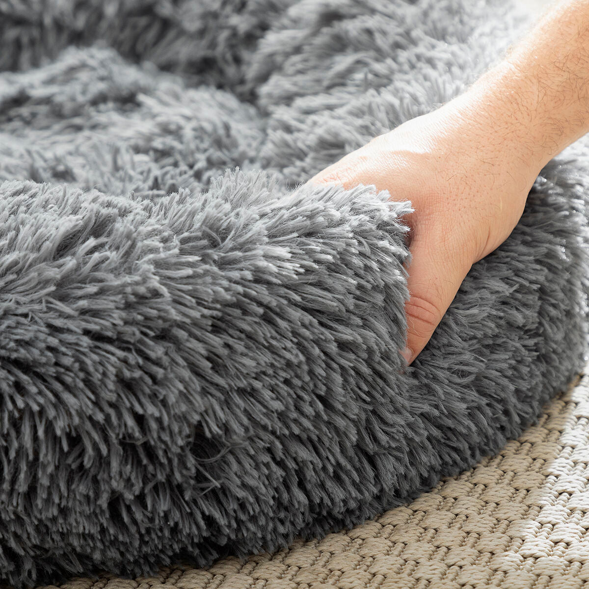 HappyPet™ Anti-Stress Pet Bed (60 cm) – Calming & Ultra-Soft Bed for Dogs & Cats